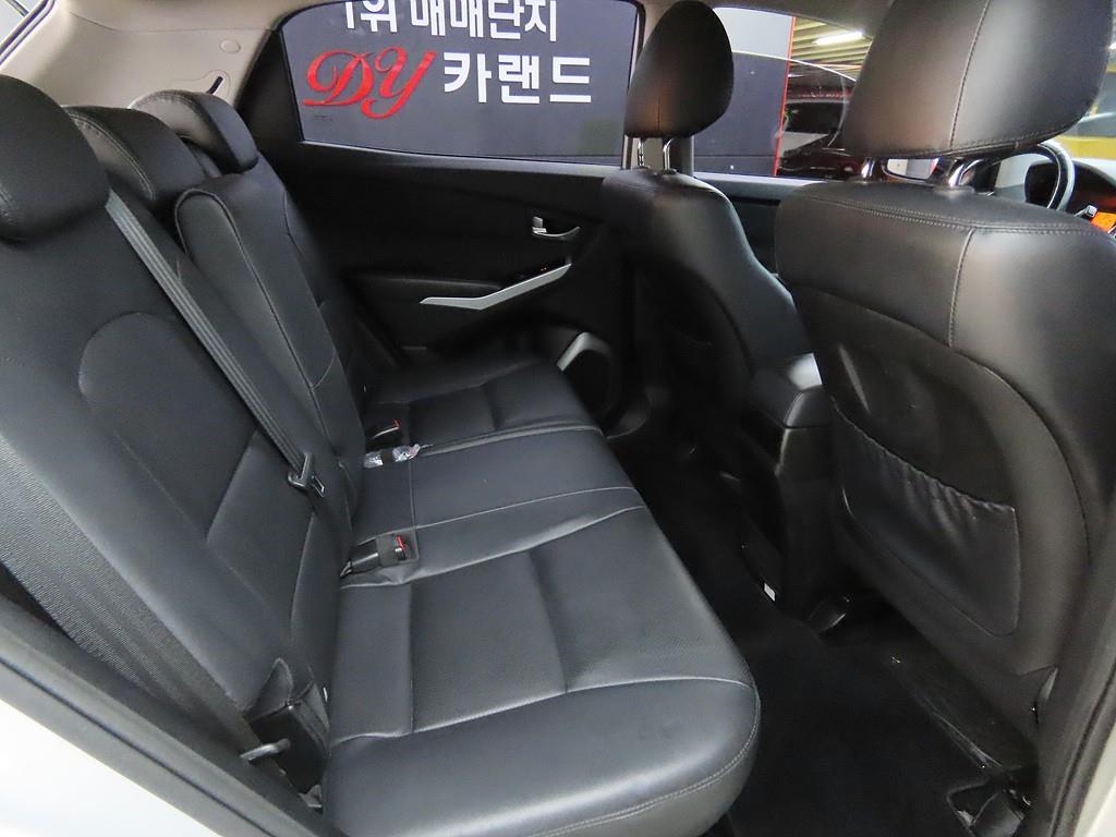 Ssangyong Korando - Vista 6