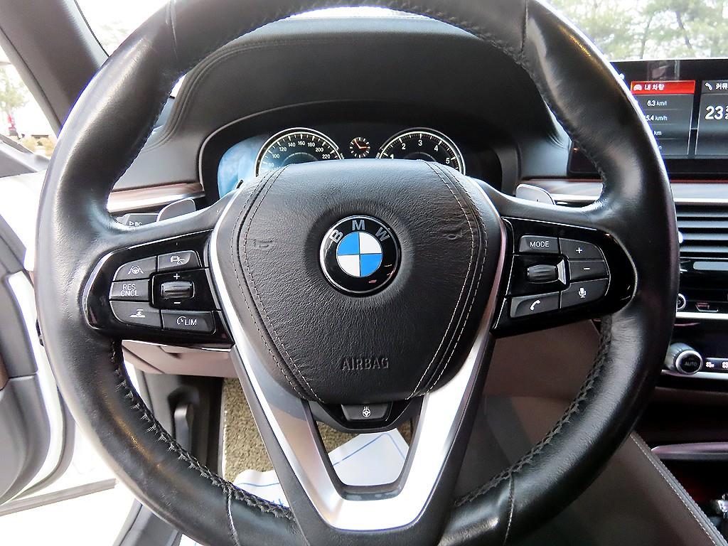 BMW 5 Series - Vista 8