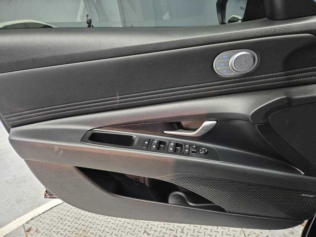 HYUNDAI Avante 2024 Negro - Importación desde Corea - HF Imports Iquique - Foto 18