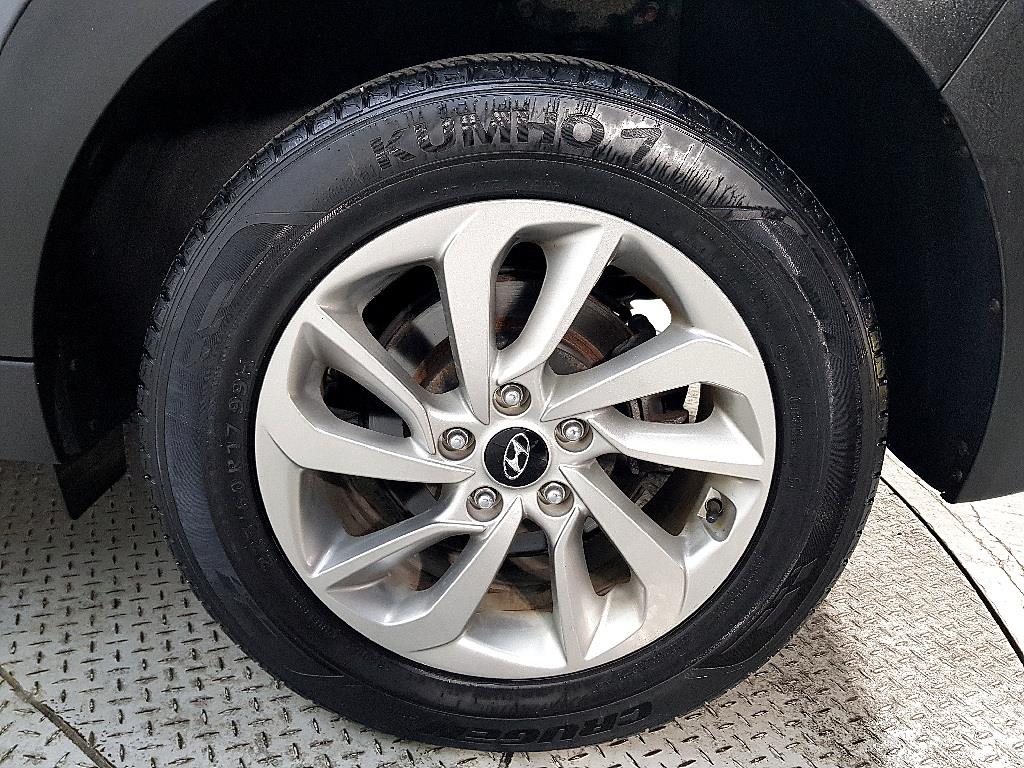 HYUNDAI Tucson 2016 Gris - Importación desde Corea - HF Imports Iquique - Foto 20