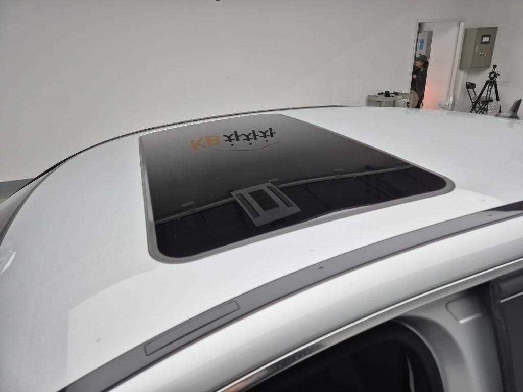 Mercedes Benz C Class 2013 Plateado - Importación desde Corea - HF Imports Iquique - Foto 13