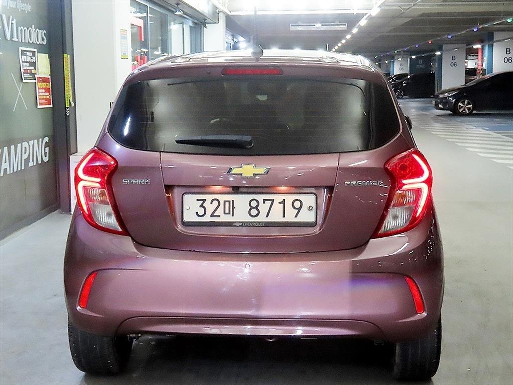 Chevrolet Spark - Vista 5