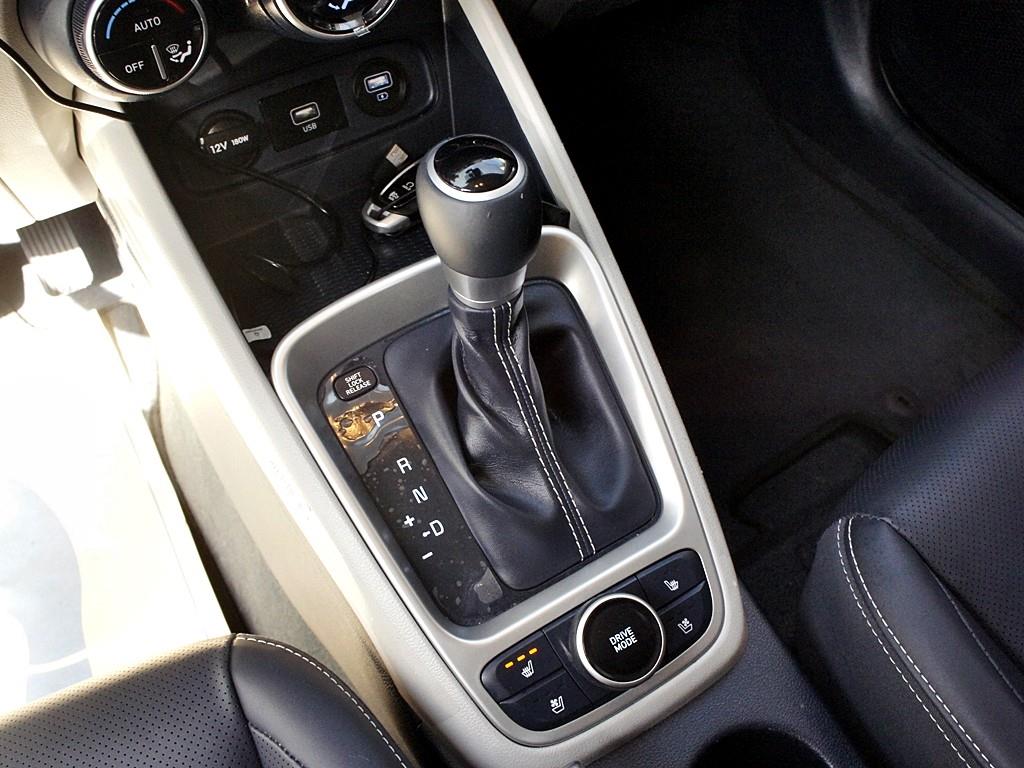 HYUNDAI Venue 2020 Negro - Importación desde Corea - HF Imports Iquique - Foto 11