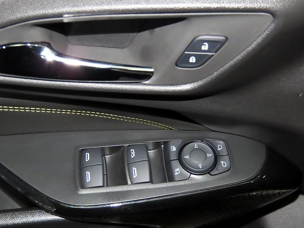 Chevrolet Trax 2026 Blanco - Importación desde Corea - HF Imports Iquique - Foto 14