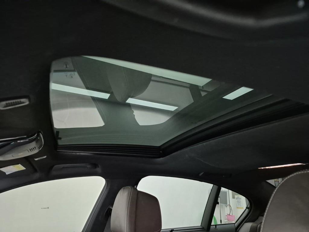 BMW 5 Series 2018 Blanco - Importación desde Corea - HF Imports Iquique - Foto 13