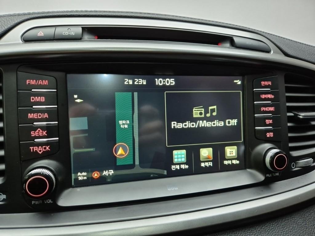 KIA Sorento 2016 Blanco - Importación desde Corea - HF Imports Iquique - Foto 13