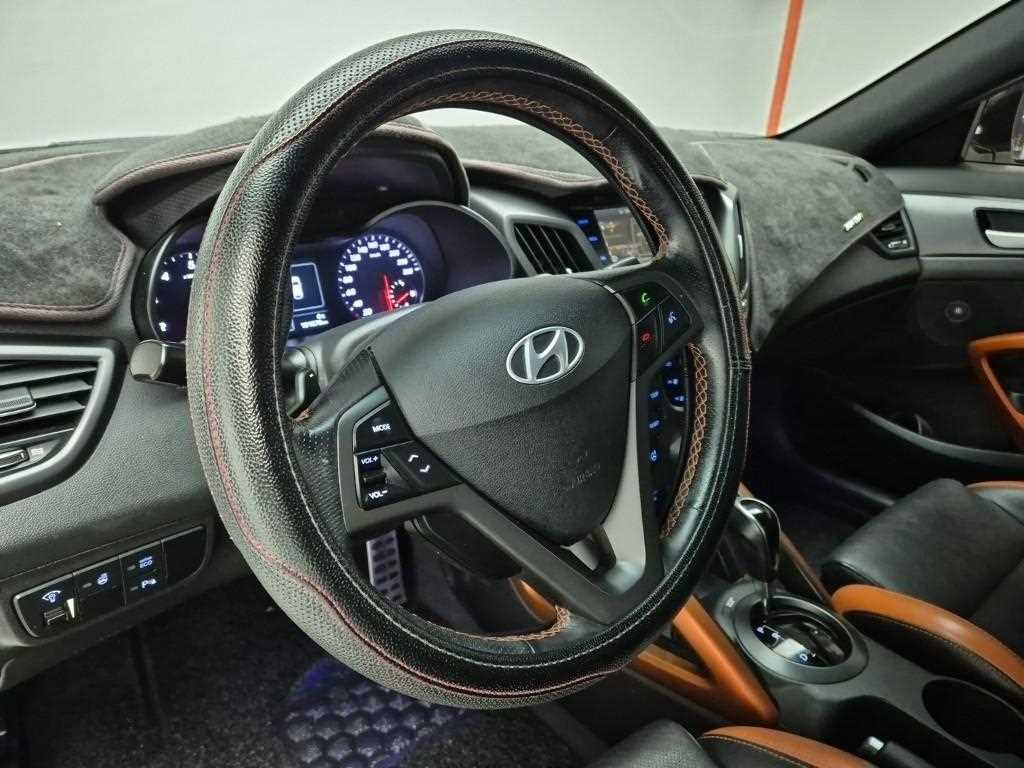 HYUNDAI Veloster - Vista 9