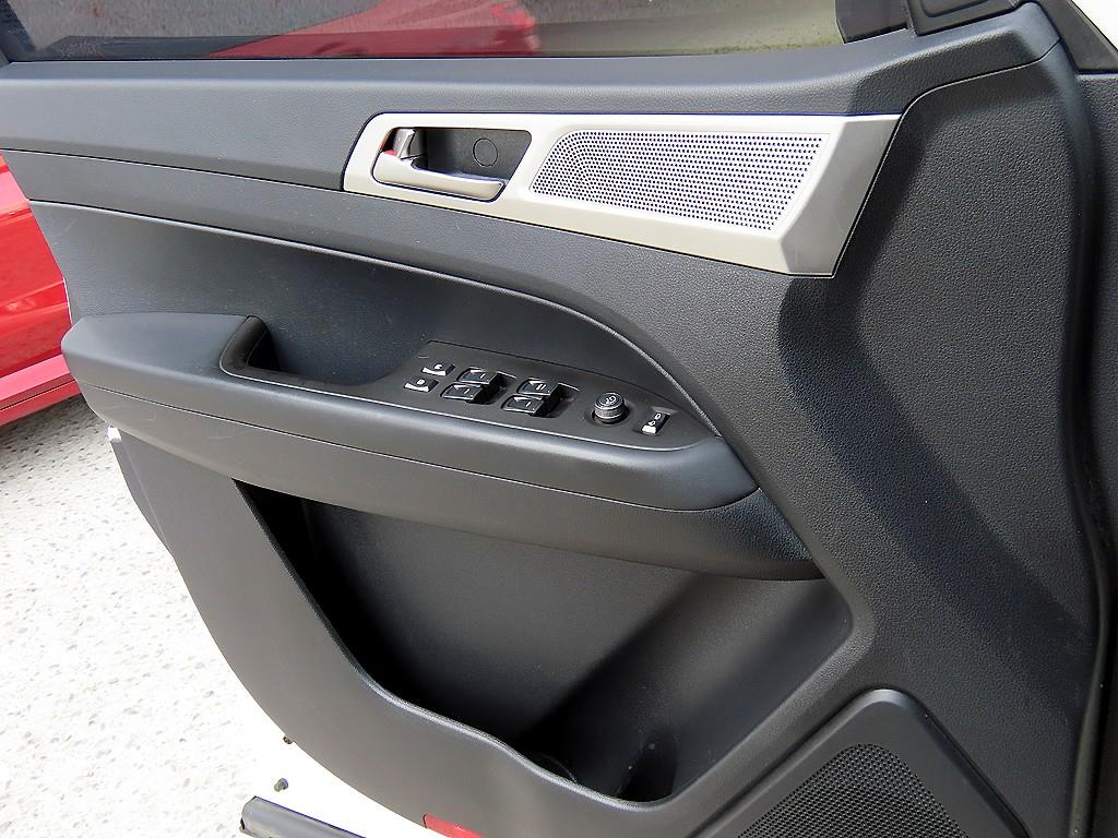 Ssangyong Rexton - Vista 11