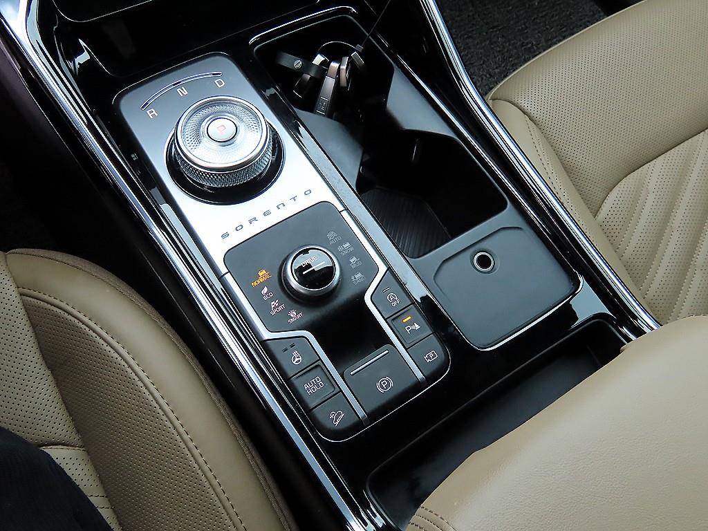 KIA Sorento - Vista 11