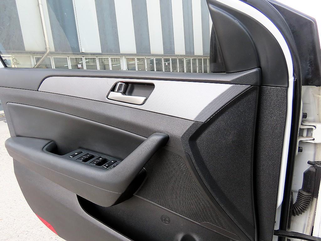 HYUNDAI Sonata - Vista 11