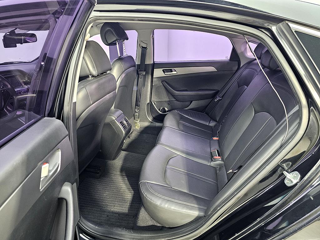 HYUNDAI Sonata - Vista 9