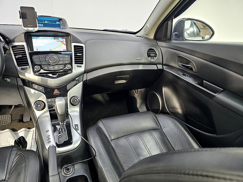 Chevrolet Cruise - Vista 10