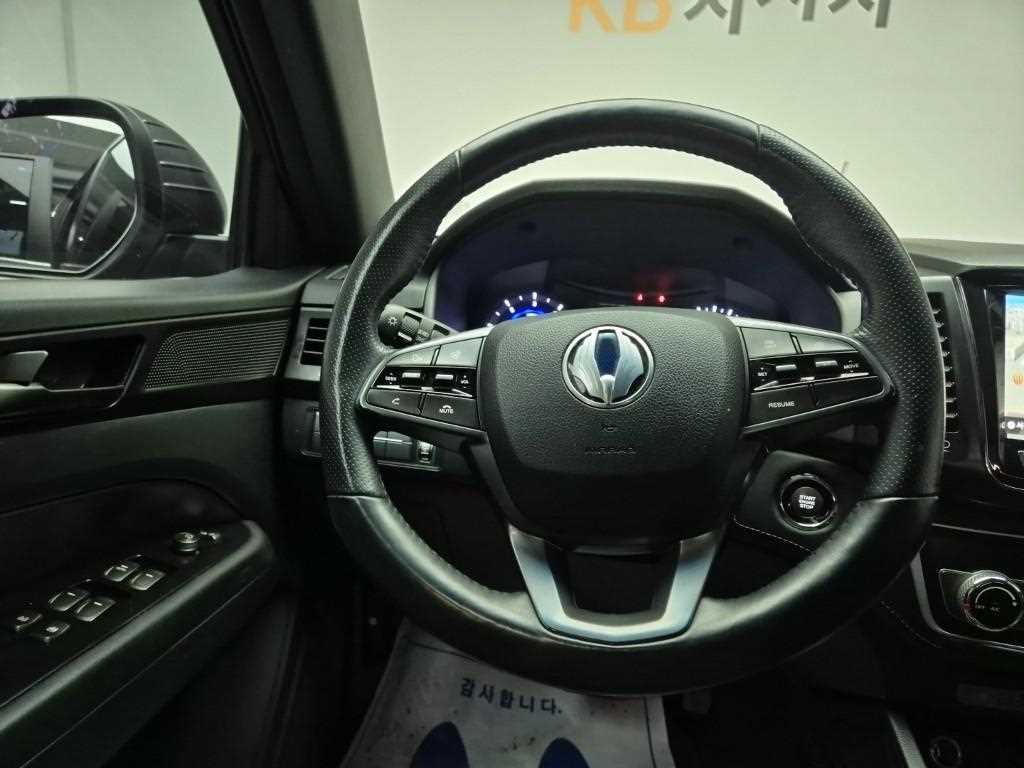 Ssangyong Rexton - Vista 9