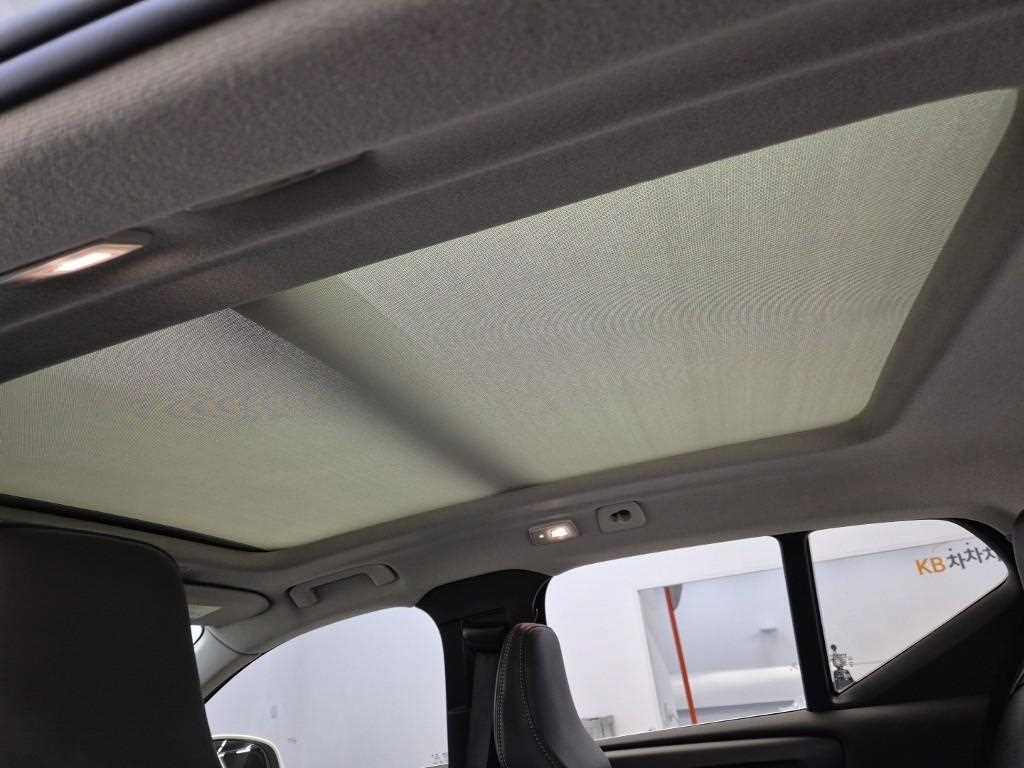 Volvo XC40 2023 Blanco - Importación desde Corea - HF Imports Iquique - Foto 13