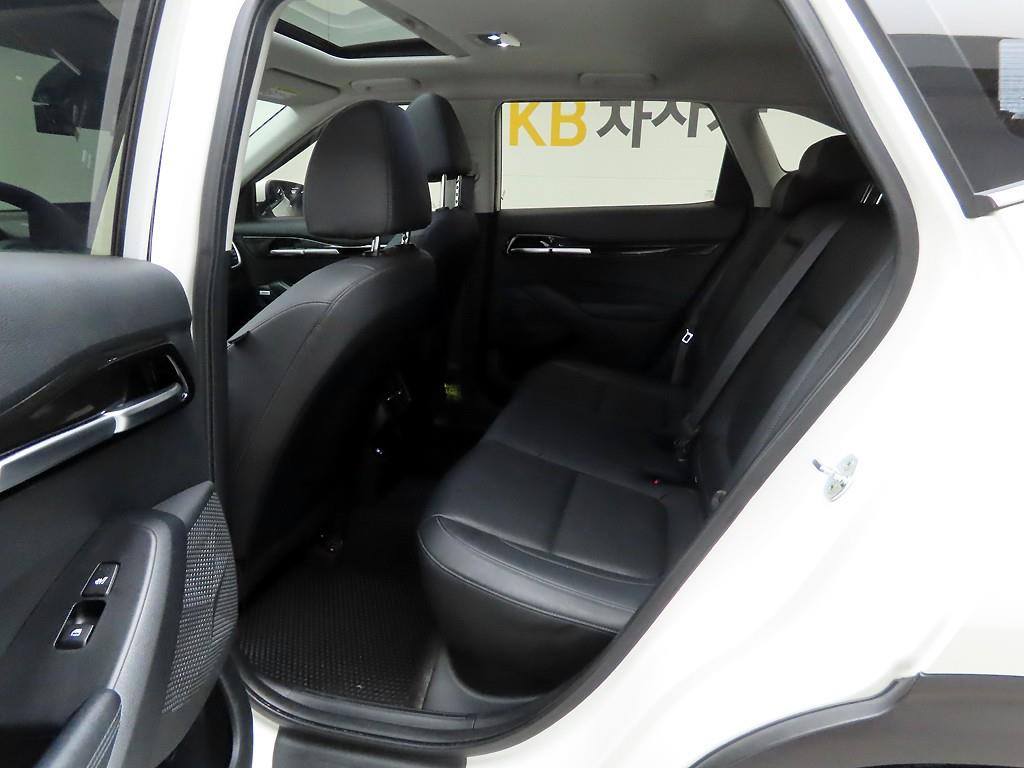 KIA Seltos 2022 Blanco - Importación desde Corea - HF Imports Iquique - Foto 13