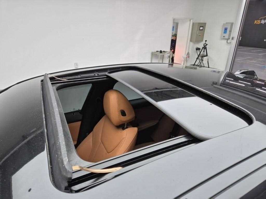 BMW 3 series 2025 Negro - Importación desde Corea - HF Imports Iquique - Foto 13