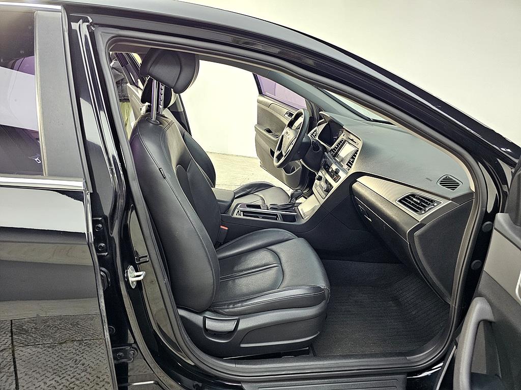 HYUNDAI Sonata - Vista 11