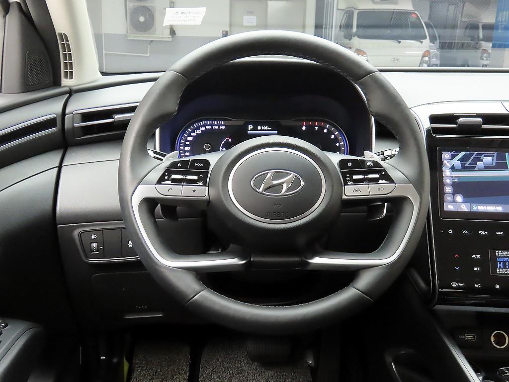 HYUNDAI Tucson - Vista 7