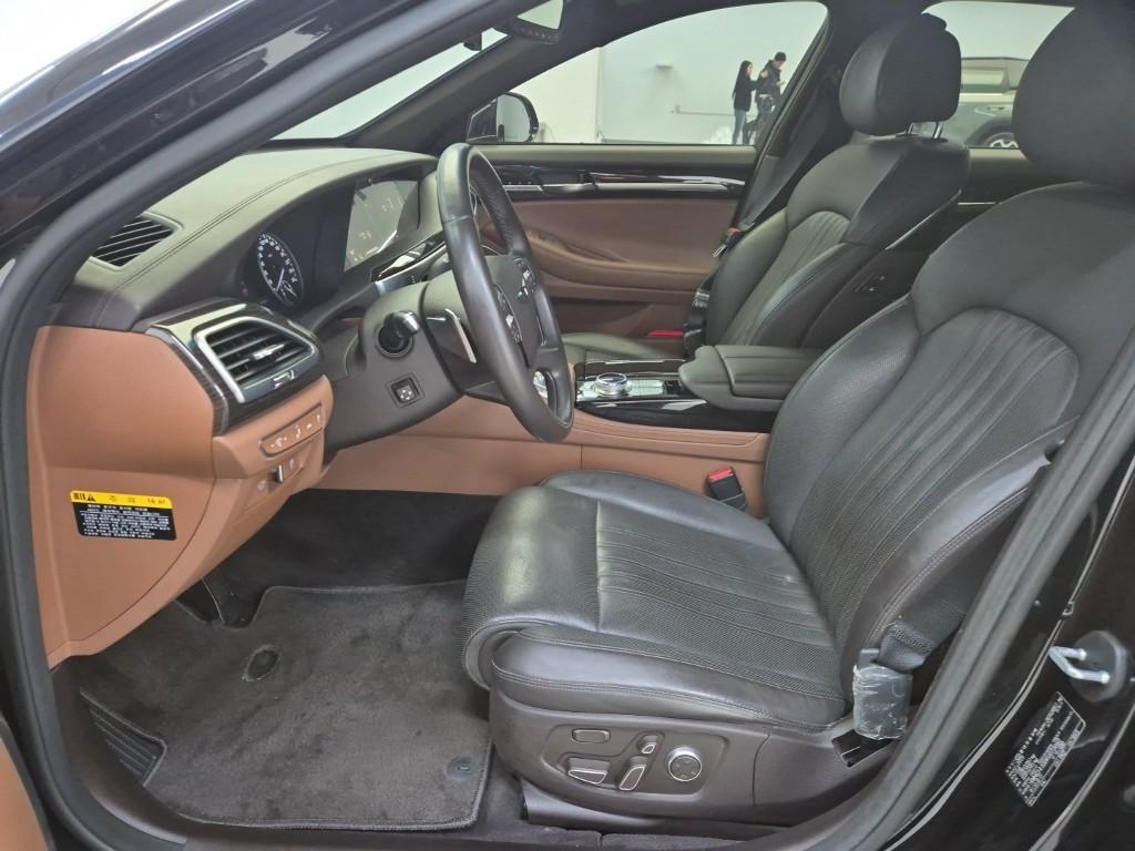 Genesis G80 - Vista 11