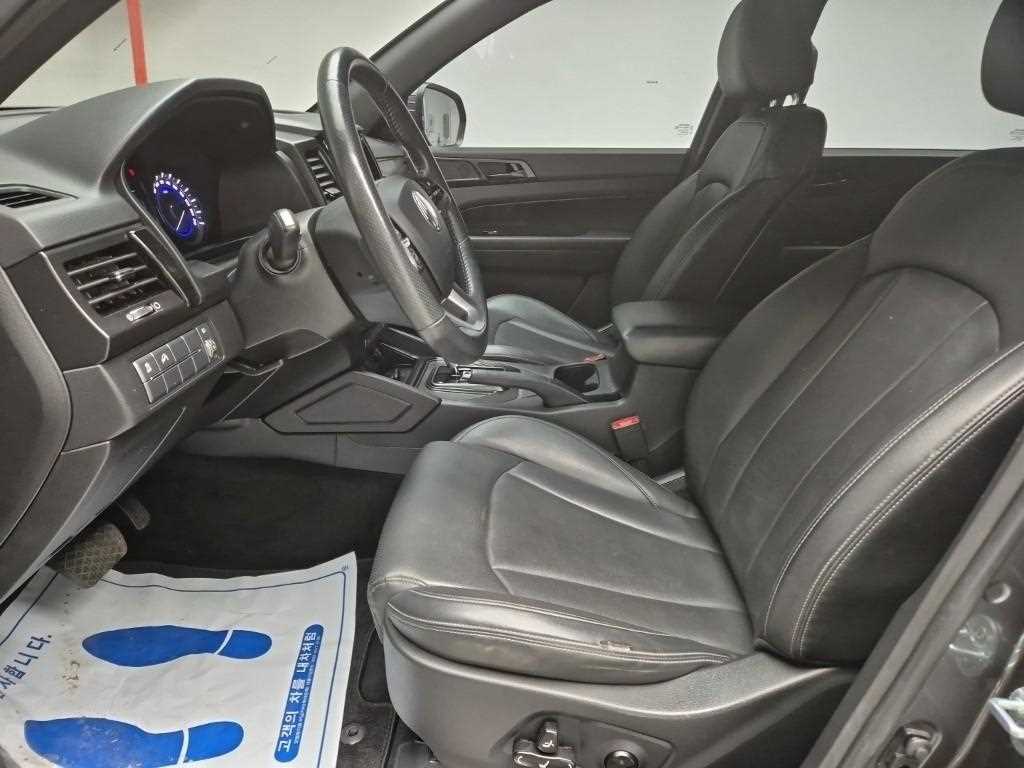 Ssangyong Rexton - Vista 11