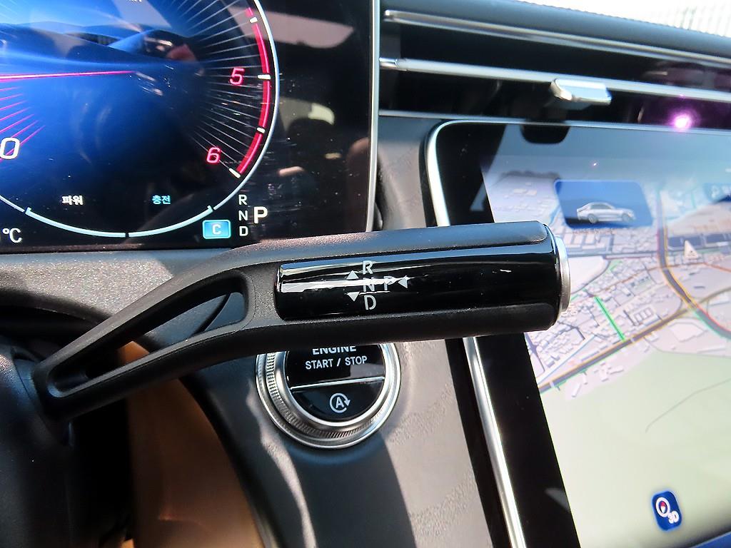 Mercedes Benz E class - Vista 10