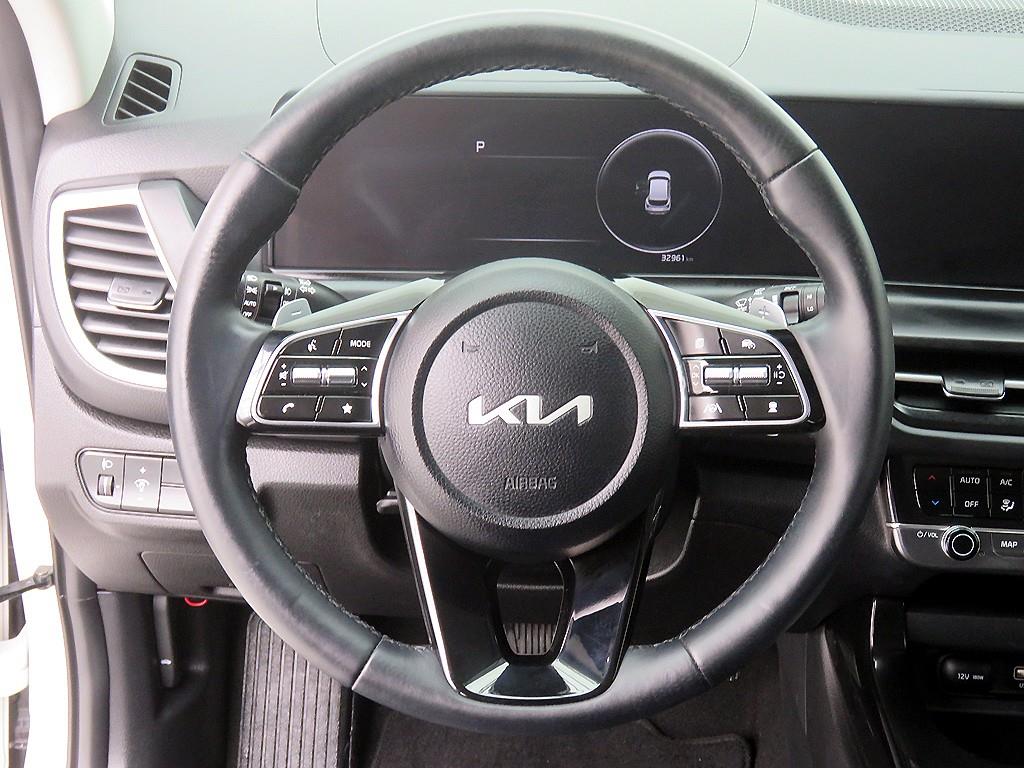 KIA Seltos - Vista 12