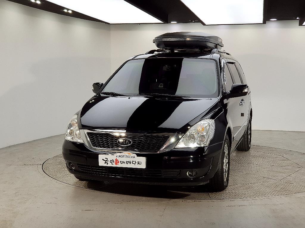 KIA Carnival - Vista 2