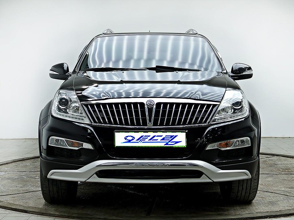 Ssangyong Rexton - Vista 3