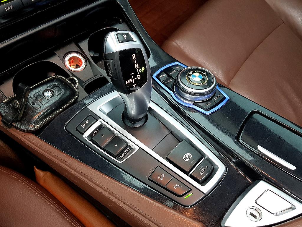 BMW 5 Series 2014 Negro - Importación desde Corea - HF Imports Iquique - Foto 13