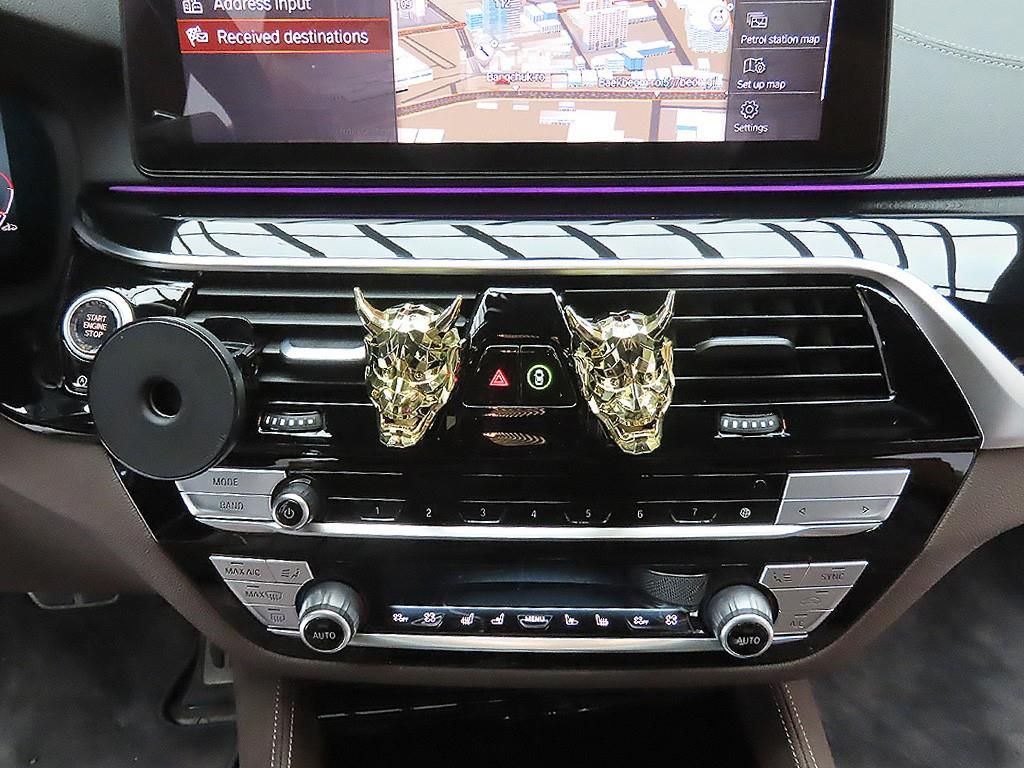 BMW 5 Series 2023 Negro - Importación desde Corea - HF Imports Iquique - Foto 12