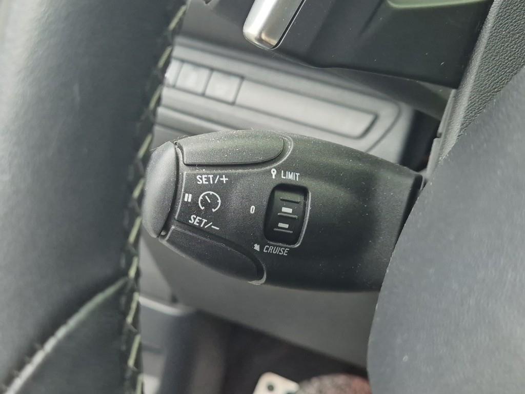 Peugeot 2008 2017 Gris - Importación desde Corea - HF Imports Iquique - Foto 16