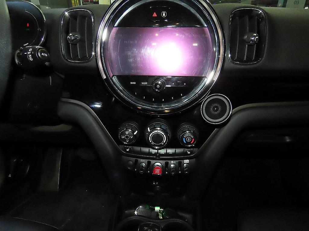 Mini Countryman - Vista 11