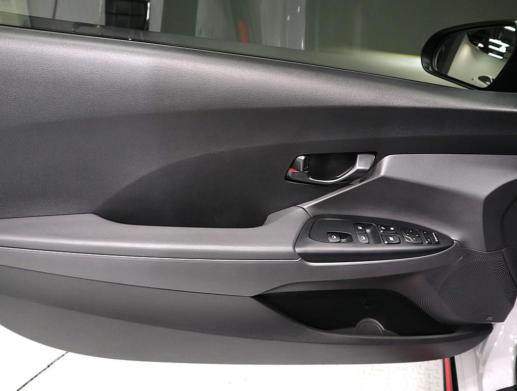 HYUNDAI Veloster - Vista 8