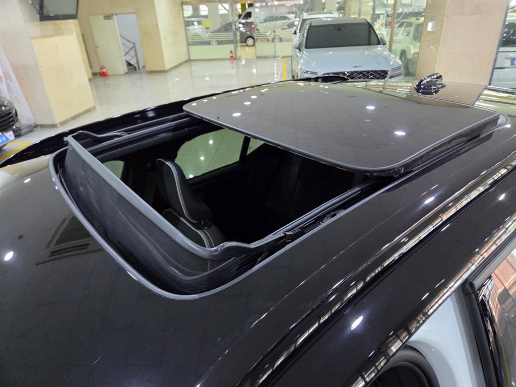 Volvo XC40 2024 Blanco - Importación desde Corea - HF Imports Iquique - Foto 16