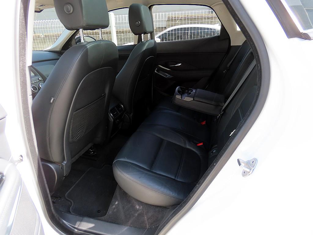 Jaguar E-PACE - Vista 6