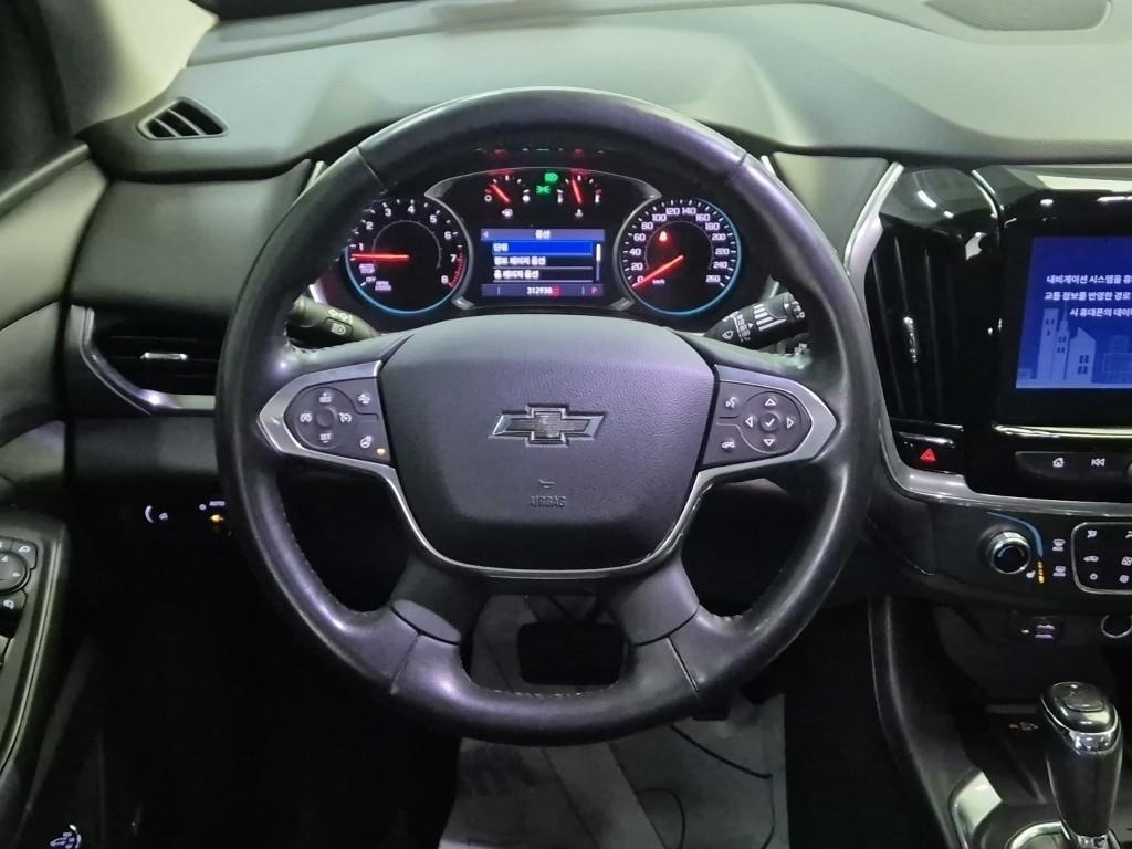 Chevrolet Travers - Vista 9