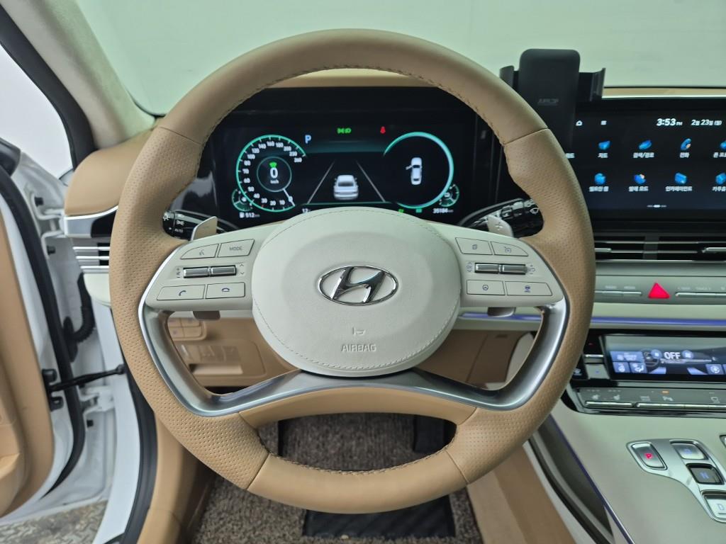 HYUNDAI Grandeur - Vista 9