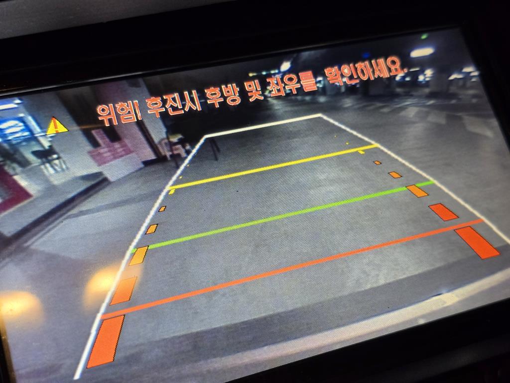 HYUNDAI Sonata - Vista 11