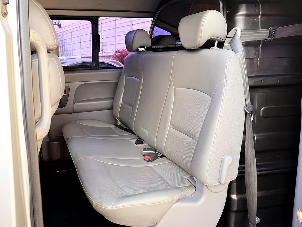 HYUNDAI Starex 2013 Gris - Importación desde Corea - HF Imports Iquique - Foto 12