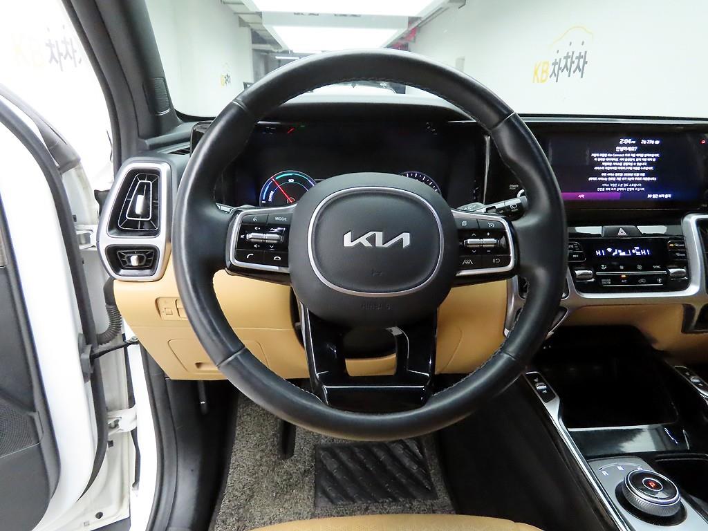 KIA Sorento - Vista 8