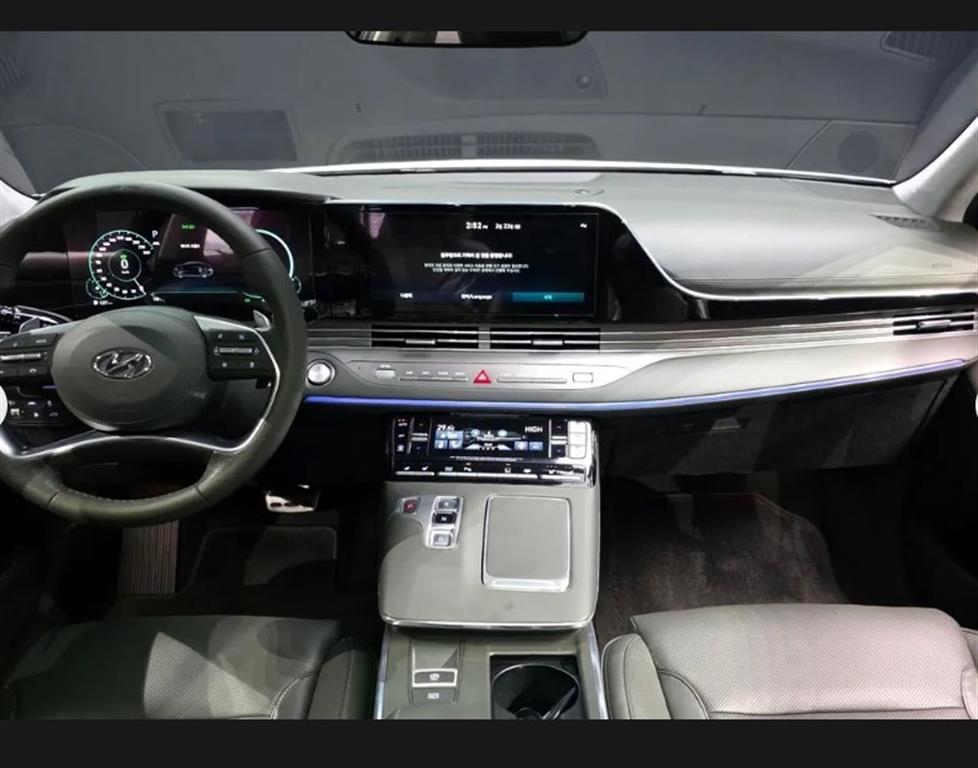 HYUNDAI Grandeur - Vista 3