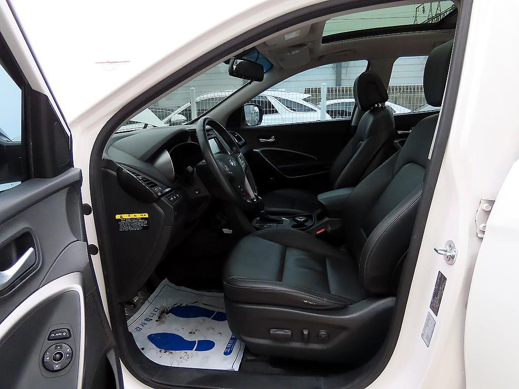 HYUNDAI Santa Fe - Vista 5