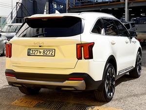 KIA Sorento - Vista 8