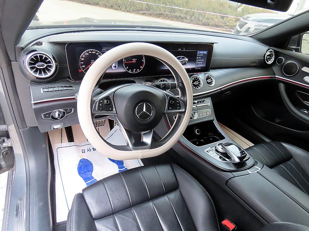 Mercedes Benz E class - Vista 7