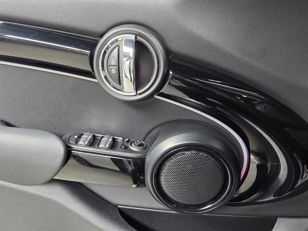 Mini Cooper - Vista 12