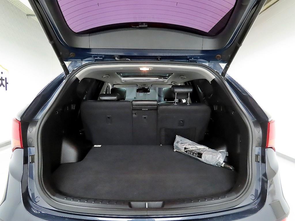 HYUNDAI Santa Fe - Vista 5