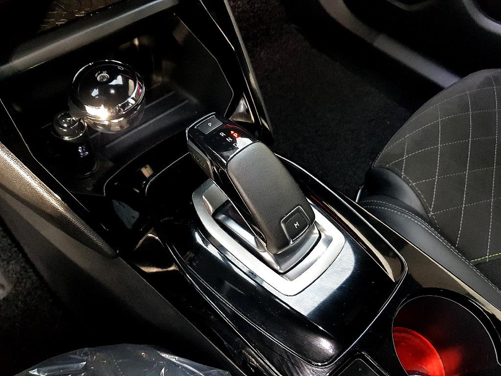 Peugeot 2008 - Vista 12