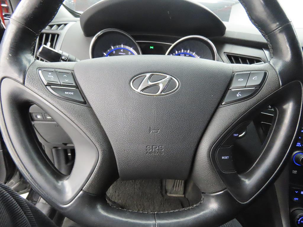 HYUNDAI Sonata - Vista 9