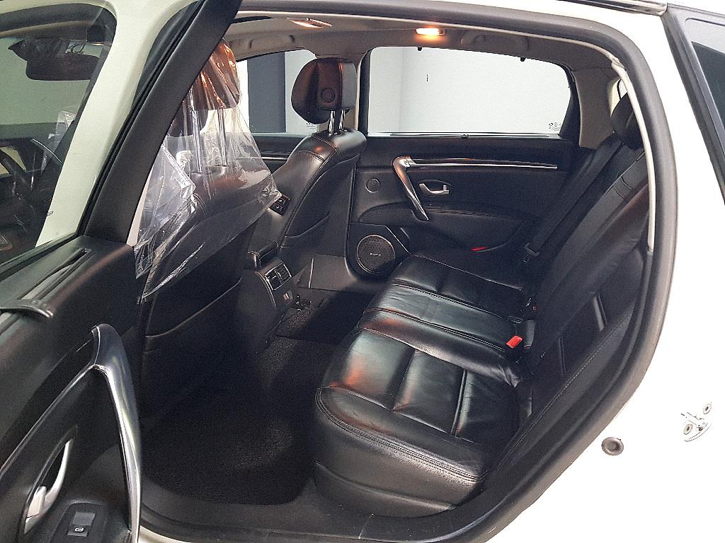 SAMSUNG SM7 - Vista 9