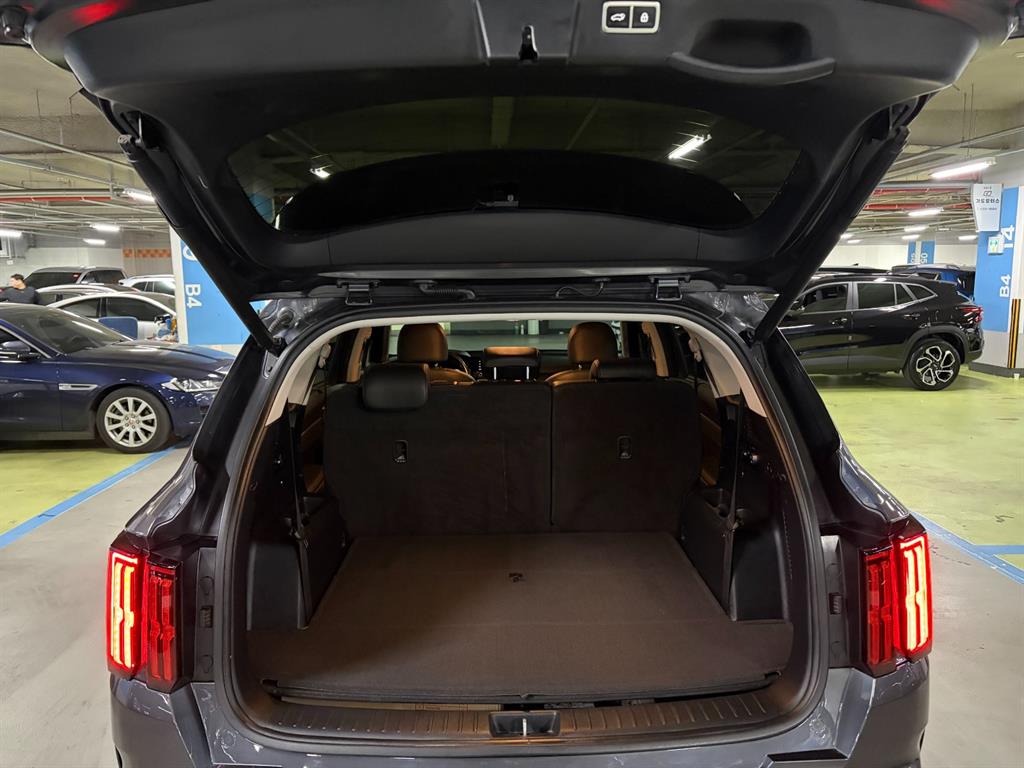 KIA Sorento 2021 Gris - Importación desde Corea - HF Imports Iquique - Foto 18